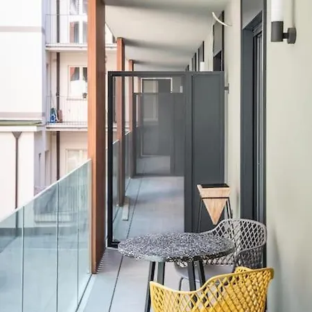 Trilocale Nel Centro Di דירה